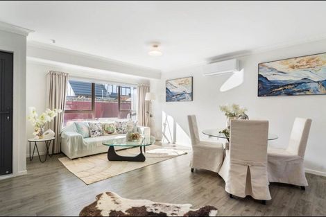 Photo of property in 2/282 Shirley Road, Papatoetoe, Auckland, 2025