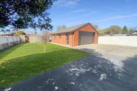 Photo of property in 187 Aorangi Road, Bryndwr, Christchurch, 8053