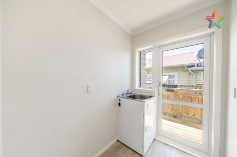 Photo of property in 19a Croft Grove, Moera, Lower Hutt, 5010