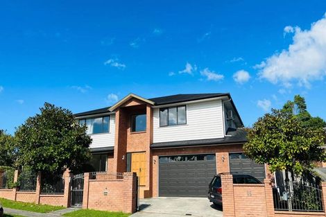 Photo of property in 15 Ballymore Drive, Pinehill, Auckland, 0632