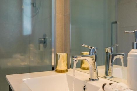 Photo of property in 72 Craigs Way, Hobsonville, Auckland, 0616