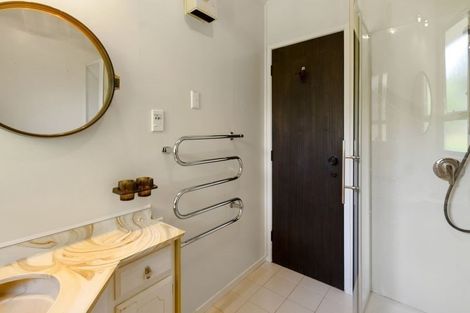 Photo of property in 2/240 Hurstmere Road, Takapuna, Auckland, 0622