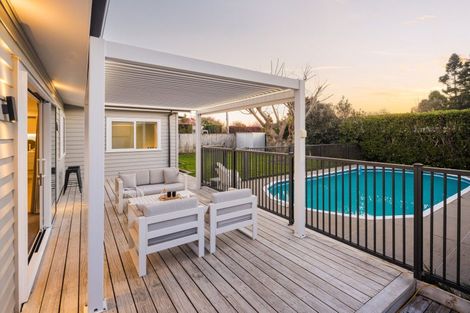 Photo of property in 82 Grey Street, Cambridge, 3434