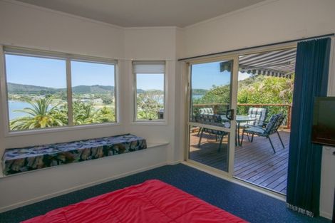 Photo of property in 13 Bush Point Road, Cable Bay, 0420