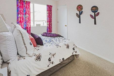 Photo of property in 1/18 Edendale Road, Somerville, Auckland, 2014