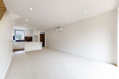 Photo of property in 55 Rua Kai Way, Brooklyn, Wellington, 6021