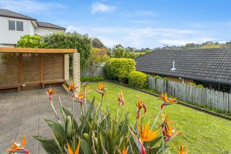 Photo of property in 22 Toledo Avenue, Henderson, Auckland, 0612
