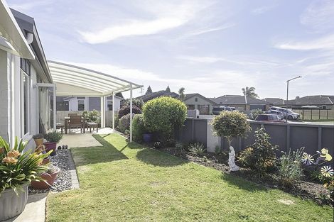 Photo of property in 1/18 The Glade, Papamoa Beach, Papamoa, 3118