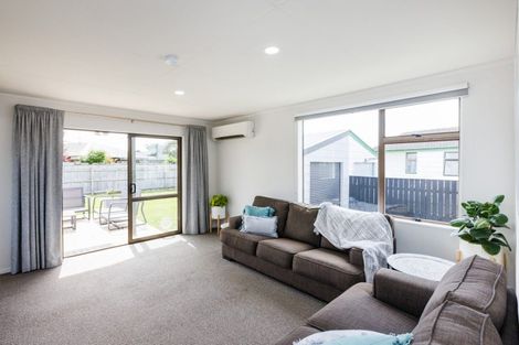 Photo of property in 25 Chelmarsh Place, Highbury, Palmerston North, 4412