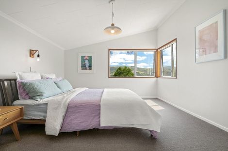 Photo of property in 18 Marion Street, Macandrew Bay, Dunedin, 9014