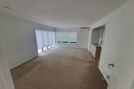 Photo of property in 3/16 Northumberland Avenue, Belmont, Auckland, 0622