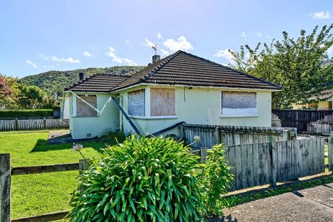 Photo of property in 262 Naenae Road, Naenae, Lower Hutt, 5011