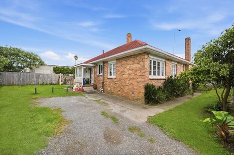 Photo of property in 133 East Tamaki Road, Papatoetoe, Auckland, 2025