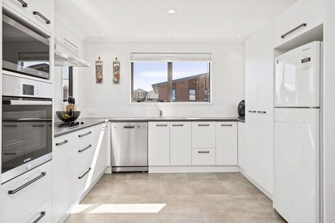 Photo of property in 38 Jarrett Terrace, Leamington, Cambridge, 3432