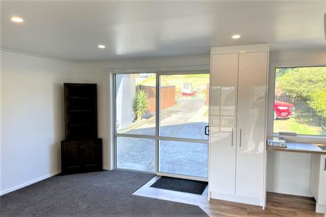 Photo of property in 104b Horoeka Street, Stokes Valley, Lower Hutt, 5019