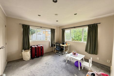 Photo of property in 10a Olwyn Place, Greenhithe, Auckland, 0632
