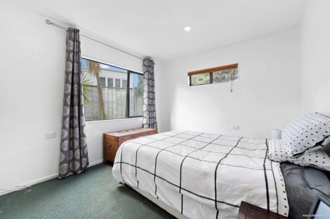 Photo of property in 23a St Georges Road, Avondale, Auckland, 0600