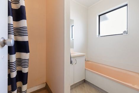 Photo of property in 4d Kimber Grove, Papamoa Beach, Papamoa, 3118