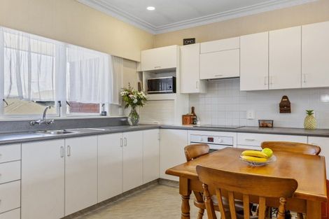 Photo of property in 27 Ngauruhoe Street, Hilltop, Taupo, 3330