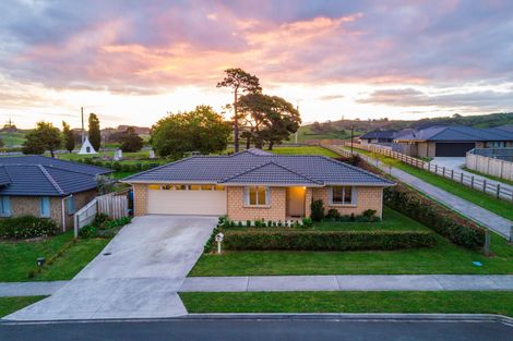 Photo of property in 26 Pyne Crescent, Pokeno, 2402