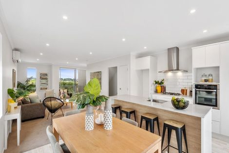 Photo of property in 25 Bonnette Road, Flat Bush, Auckland, 2019