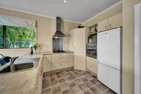 Photo of property in 28 Maratahu Street, Westown, New Plymouth, 4310