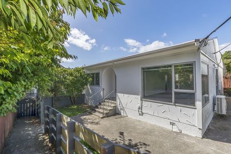 Photo of property in 27 Izard Road, Khandallah, Wellington, 6035