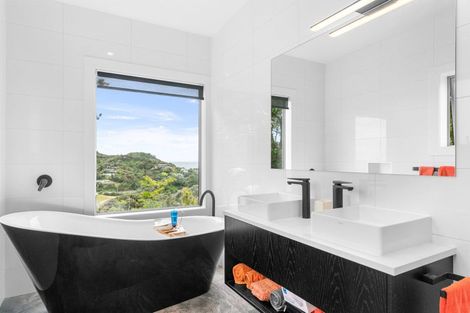 Photo of property in 3 Claude Street, Mangawhai Heads, Mangawhai, 0505