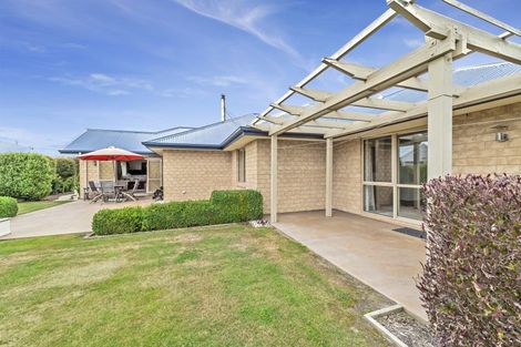 Photo of property in 72 Rotherham Drive, West Melton, 7618