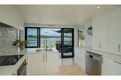 Photo of property in 54 Rangitane Loop Road, Kerikeri, 0294