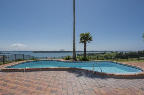 Photo of property in 2/674l Ranginui Road, Welcome Bay, Tauranga, 3175