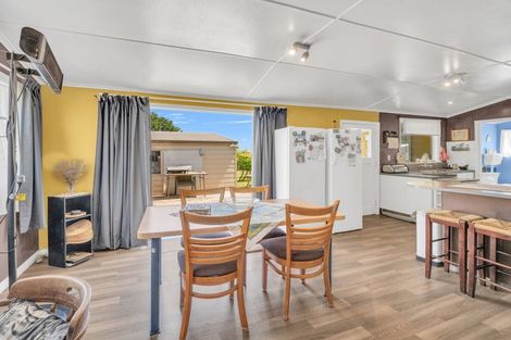 Photo of property in 6 Dundas Road, Sanson, 4817