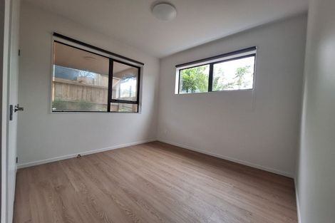 Photo of property in 1/13 Blockhouse Bay Road, Avondale, Auckland, 1026