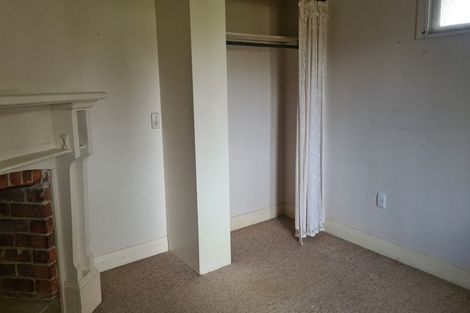 Photo of property in 27 Wood Street, Greytown, 5712