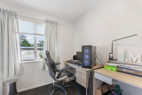 Photo of property in 1/206 Manuka Road, Bayview, Auckland, 0629