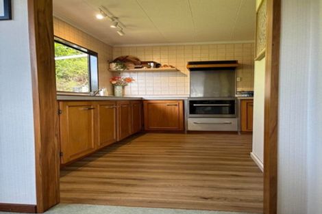 Photo of property in 2069 Queen Charlotte Drive, Ngakuta Bay, Picton, 7281