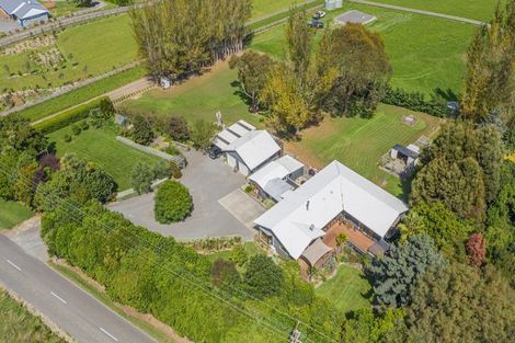 Photo of property in 115 Muhunoa West Road, Ohau, Levin, 5570