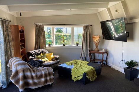 Photo of property in 3 Andrew Street, Elgin, Gisborne, 4010