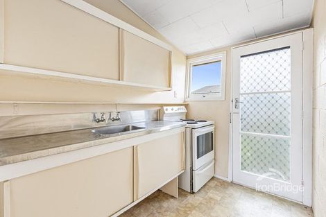 Photo of property in 2/220a Church Street, Onehunga, Auckland, 1061