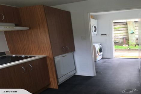 Photo of property in 960 Beach Road, Torbay, Auckland, 0630