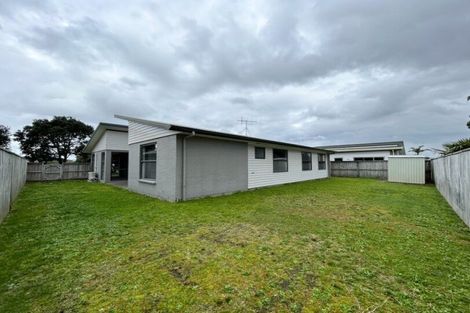 Photo of property in 358 One Tree Point Road, One Tree Point, 0118