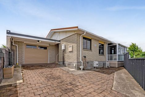 Photo of property in 19a Tukapa Street, Westown, New Plymouth, 4310