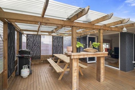 Photo of property in 37 Park Road, Western Heights, Rotorua, 3015