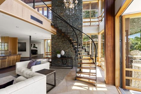 Photo of property in 104 Kauri Road, Laingholm, Auckland, 0604