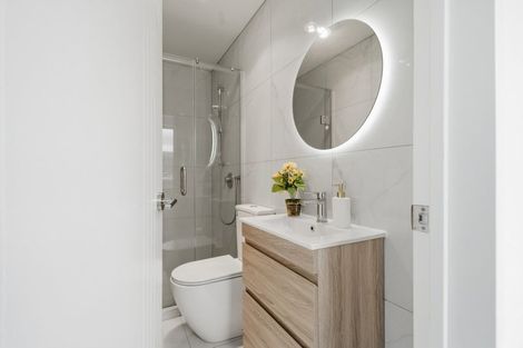 Photo of property in 2/5 Browns Road, Manurewa, Auckland, 2102