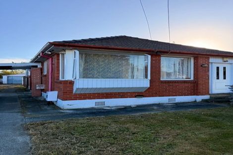 Photo of property in 8 Bathurst Street, Silverstream, Upper Hutt, 5019
