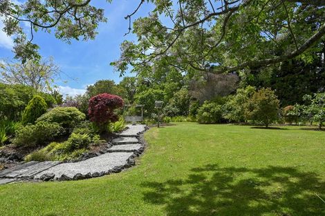 Photo of property in 230 Taupaki Road, Taupaki, Henderson, 0782