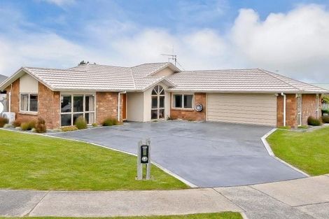 Photo of property in 9 Westminster Place, Rototuna North, Hamilton, 3210