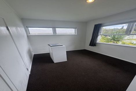 Photo of property in 43 Hilling Street, Titirangi, Auckland, 0604