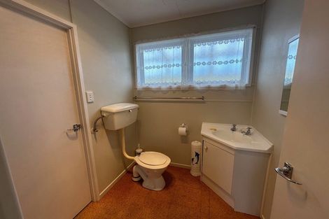 Photo of property in 15 Nelson Street, Waitara, 4320